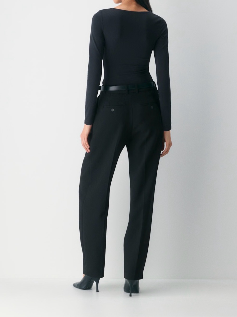 Aritzia Original Contour Astral Women’s Black Scoop Neck Long Sleeve Top XS - Picture 4 of 9